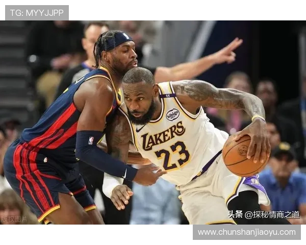 库里轰下高分勇士险胜湖人詹姆斯三双难救主引爆全场焦点