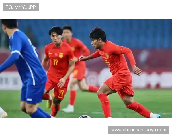 中国足球队迎战亚洲杯劲敌,主帅谈战术调整与球员状态 中国足球队迎战亚洲杯劲敌,主帅谈战术调整与球员状态