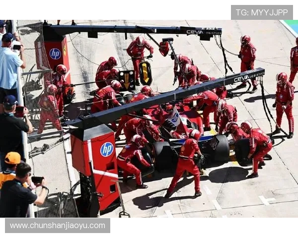 F1赛季激烈角逐各队技术创新不断 争冠之路悬念重重