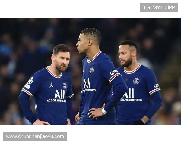 梅西携手内马尔归队备战新赛季 巴黎圣日耳曼迎来强阵震撼复苏