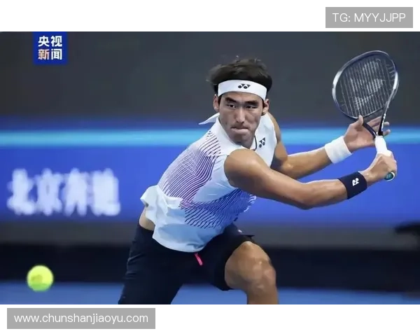 网球赛场风云再起 新星崭露头角老将告别战斗仍在继续