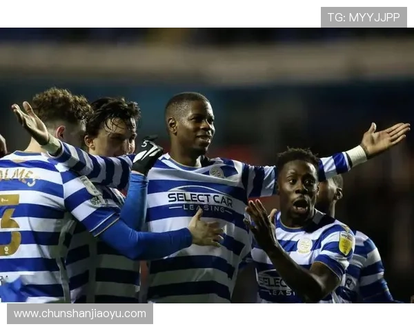 雷丁俱乐部历史发展与英格兰足球联赛中的崛起之路分析